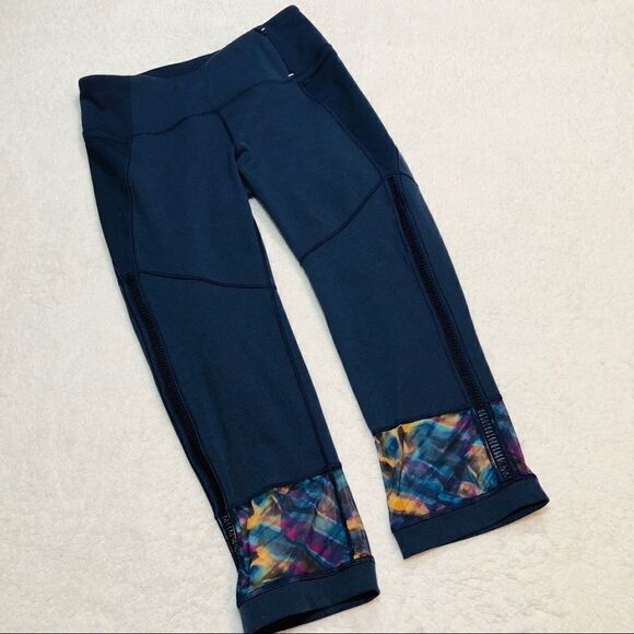 CALIA BY CARRIE UNDERWOOD CROPPED LEGGINGS - Picture 4 of 11